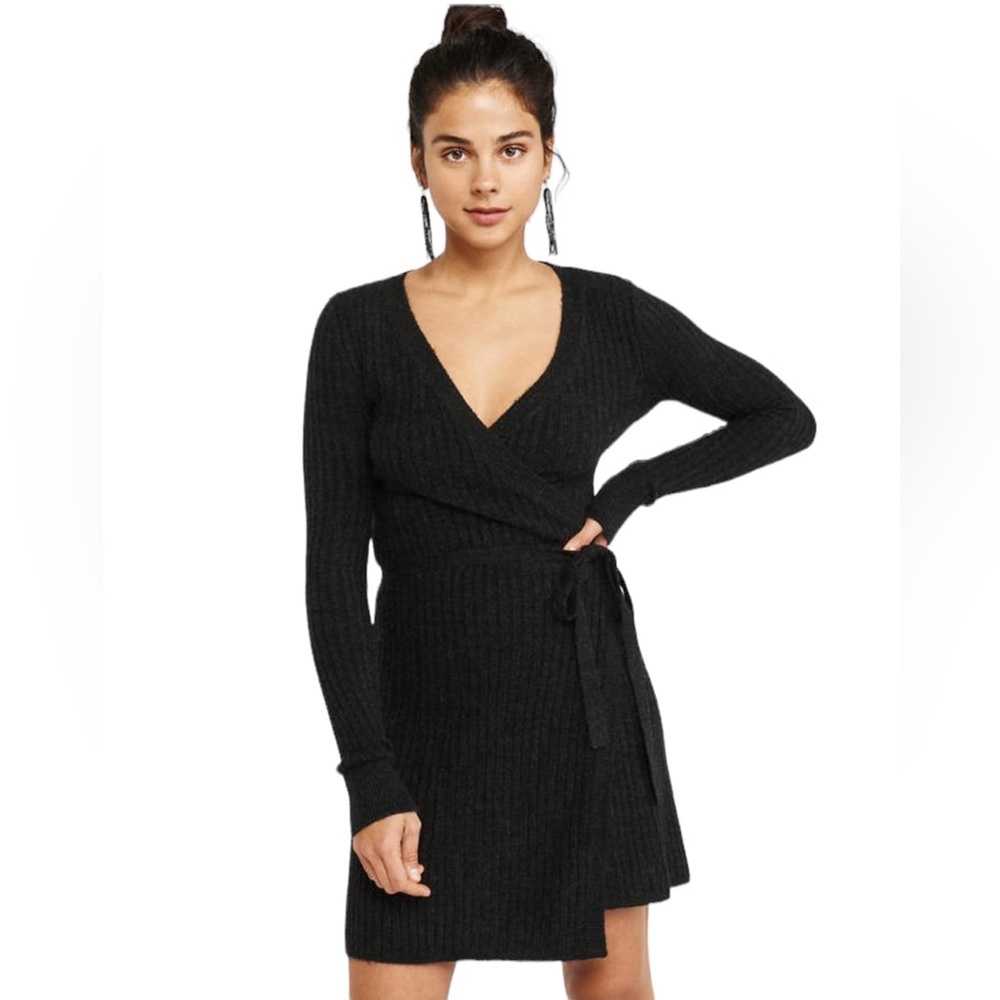 Abercrombie & Fitch Black Long Sleeve Dress